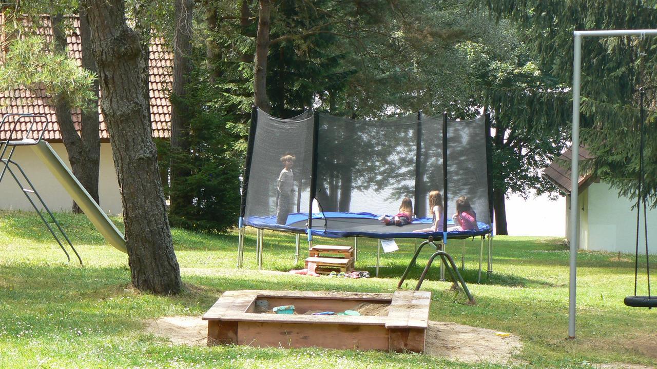 Lojzovy Paseky Hotel Frymburk Exterior foto